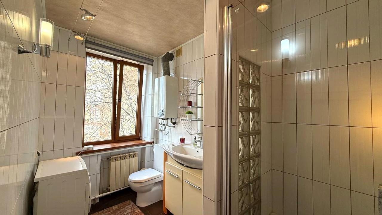 Mironositskaya 75 Leilighet Kharkiv Eksteriør bilde